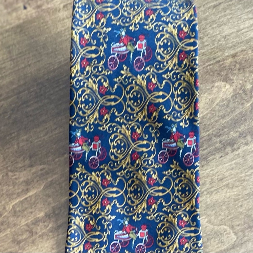 Salvatore Ferragamo 100% Silk Men’s Tie